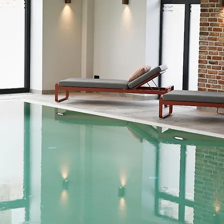 Binnendiek Haus 2 4 *